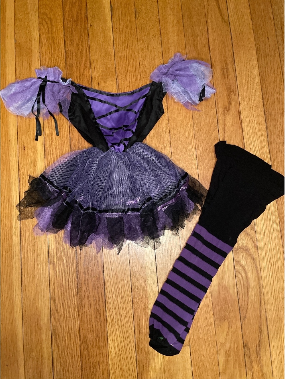 Girls Witch Halloween Costume 3T Purple Black Tutu Tights